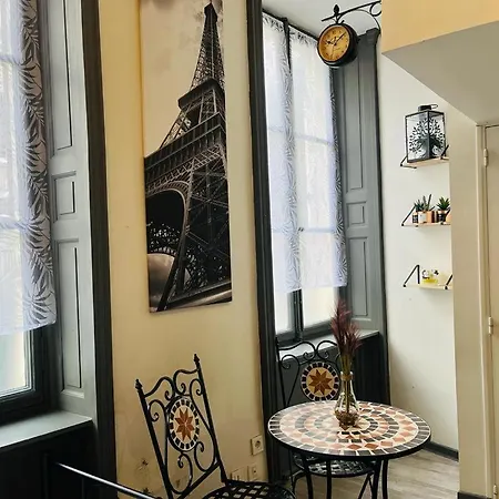 Capucin 2 Super Au Pied De La Cathedrale شقة *